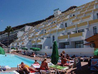 Apartamentos Omar Puerto Rico  Eksteriør billede